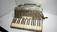 Stary Akordeon Muza Polonez 80 Basów Grający