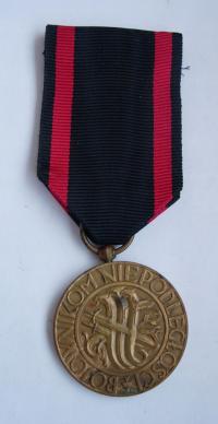 II RP MEDAL NIEPODLEGŁOŚCI, MENNICA sygnowany