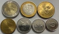 TIMOR WSCHODNI 2003-2017 Zestaw 7 monet obiegowych 200 centavos WÓŁ piękne