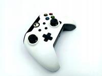 Pad przewodowy Xbox One biały