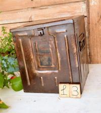 Старая красивая коробка сундук коробка лофт № 13