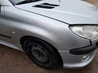 BŁOTNIK PRAWY PRZEDNI PEUGEOT 206 CC PRZÓD 1998-2009