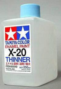 Tamiya 80040 X-20 Enamel Thinner / Rozcieńczalnik do farb olejnych 250 ml