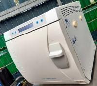 AUTOKLAW STERYLIZATOR PRÓŻNIOWY MELAG typ 31 B+