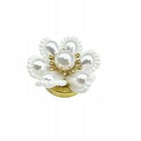 Elegancki Klips Biżuteryjny w Kształcie Kwiatka z Perłami