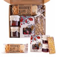 ZESTAW PREZENTOWY PUDEŁKO HERBATA KONFITURY CZEKOLA UPOMINEK NA DZIEŃ BABCI