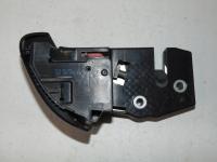 zamek kanapy prawy VW GOLF V AUDI A3 1K0885682E