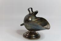 Старая сахарница-красивая