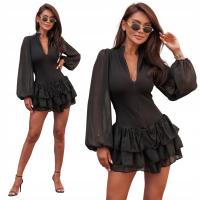 Kombinezon Wassyl czarny elegancki długi rękaw szorty wiskoza