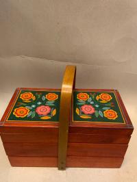 DREWNY MALOWANY NICIAK PRL 28 X14 X 15,5 CM