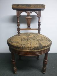 Krzesło do salonu stylowe Francja