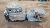 Шестерня мотор-редуктор SEW 0.75 KW 80 84 90 оборотов