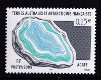 TAAF ** Mi 556 minerały