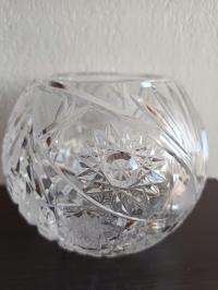 KRYSZTAŁOWY WAZON KULA