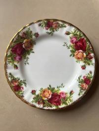 Talerzyk porcelana Royal Albert Old Country Roses