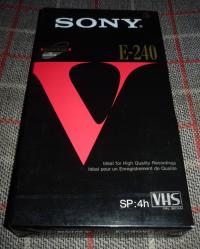 SONY E 240 , новая . VHS