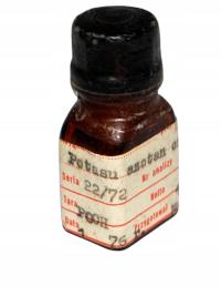 Аптечная бутылка старая нитрат калия czda 1972 уникальный