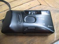 Aparat Yashica J-mini