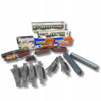 Комплект вагонов PIKO x5, рельсы x18, кроссоверы x2, вагоны ROCO x2