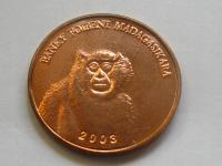 nr932 Madagaskar Moneta 10 Francs 2003 Rzadka ! Stan 1 UNC Małpa