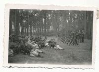 Foto Żołnierz Niemiecki Stacjonujący Bydgoszcz ćwiczenia karabiny B457