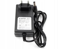 ŁADOWARKA 12V 1500mA do aut na akumulator motorków LED Automat Mocna