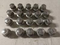 FORD Mondeo MK3 MK4 FOCUS II MK2 HB 5D NAKRĘTKI DO FELG ALUMINIOWYCH