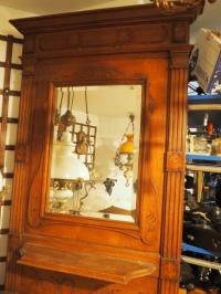 Lustro drewniane z półką zdobione