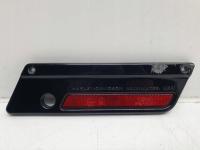 OKUCIE NAKŁADKA ODBLASK KUFRA PRAWY HARLEY DAVIDSON 90601-93A
