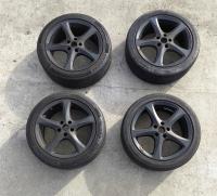 Komplet Kół CMS 732 8.0Jx18 ET39 5x112