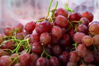 Winogrono Czerwone Świeże – Smaczne 0,5 KG