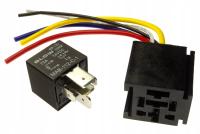 Автомобильное реле универсальный 70A / 12V розетка с кабелями