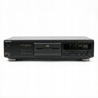 CD-плеер Sony CDP-XE700 черный