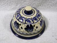 Ceramiczna sernica ręcznie malowana