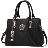 Czarna Elegancka Torebka torba Damska na ramię kuferek duża skórzana brelok