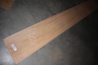 Liść forniru dąb europejski flader EX 1,02 m.kw., (wymiary liścia 290x35cm)