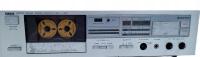 Magnetofon Yamaha K-220 Stereo Cassette Deck