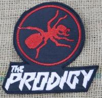 The Prodigy Czerwono/Biała Naszywka Wyszywana