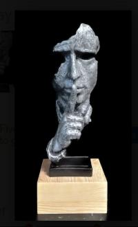 Скульптура-тишина Н-33,5 см.Цвет старое серебро