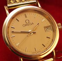 OMEGA NOS ЛИТО злотый 18K pr.750 женские НЕПОНОШЕННЫЕ часы идеальный сапфир