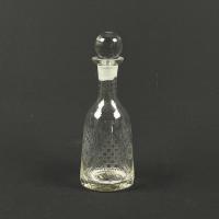 Szklana karafka 12x12x30 cm