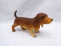 FIGURKA PIES BASSET HOUND 1-4322