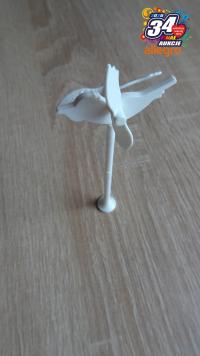 Киндер яйцо сюрприз птица 