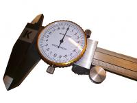 SUWMIARKA ZEGAROWA WSKAZÓWKOWA 150mm 0.02 KMITEX CZECHY